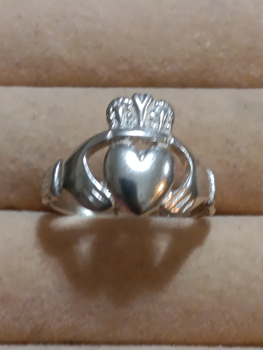 Sterling Silver Ireland Claddagh Heart Ring Size 4 Signed And Hallmarks